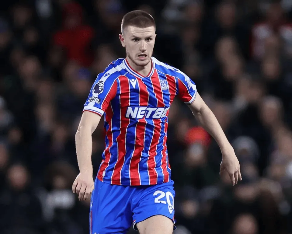 太阳报独家:曼联冬窗不太可能补强;沃顿等中场是夏窗目标