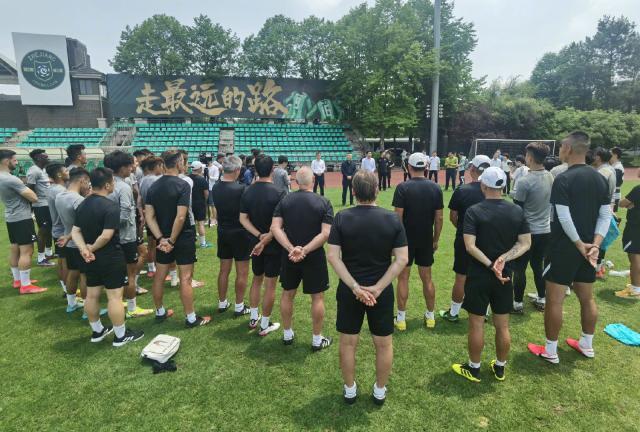 Bet365体育集团-浙江降温：前十？首要目标是保级 2022谋求全面发展