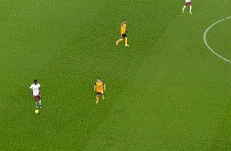 【英超】中柱+一条龙破门后失2球染2红 阿森纳客负